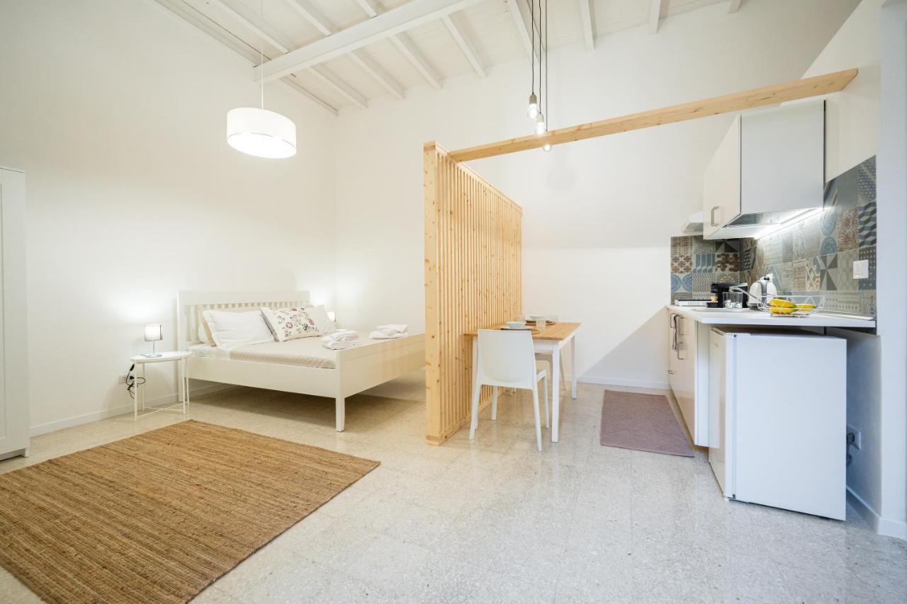 Cortile Santa Teresa Apartment Syracuse Bagian luar foto
