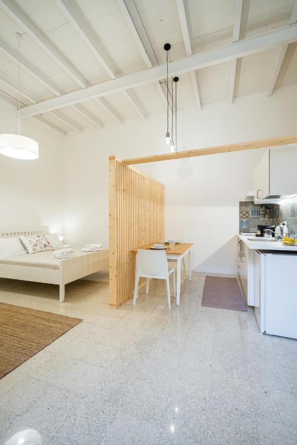 Cortile Santa Teresa Apartment Syracuse Bagian luar foto