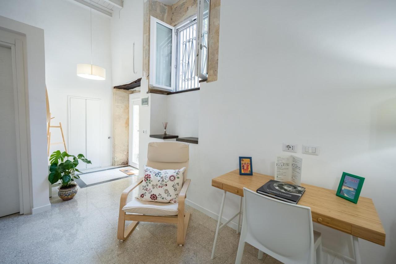 Cortile Santa Teresa Apartment Syracuse Bagian luar foto
